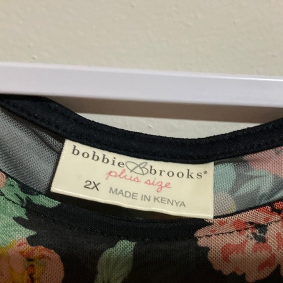 Bobbie Brooks Floral Sleeveless Blouse - Black and Pink - Picture 2 of 5